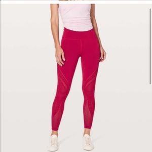 Lululemon reveal tight interconnect color red